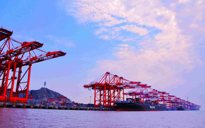 上海洋山深水港區四期工程